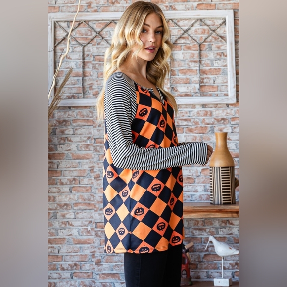 Heimish Full Size Checkered Contrast Striped Long Sleeve T-Shirt - Picture 3 of 8